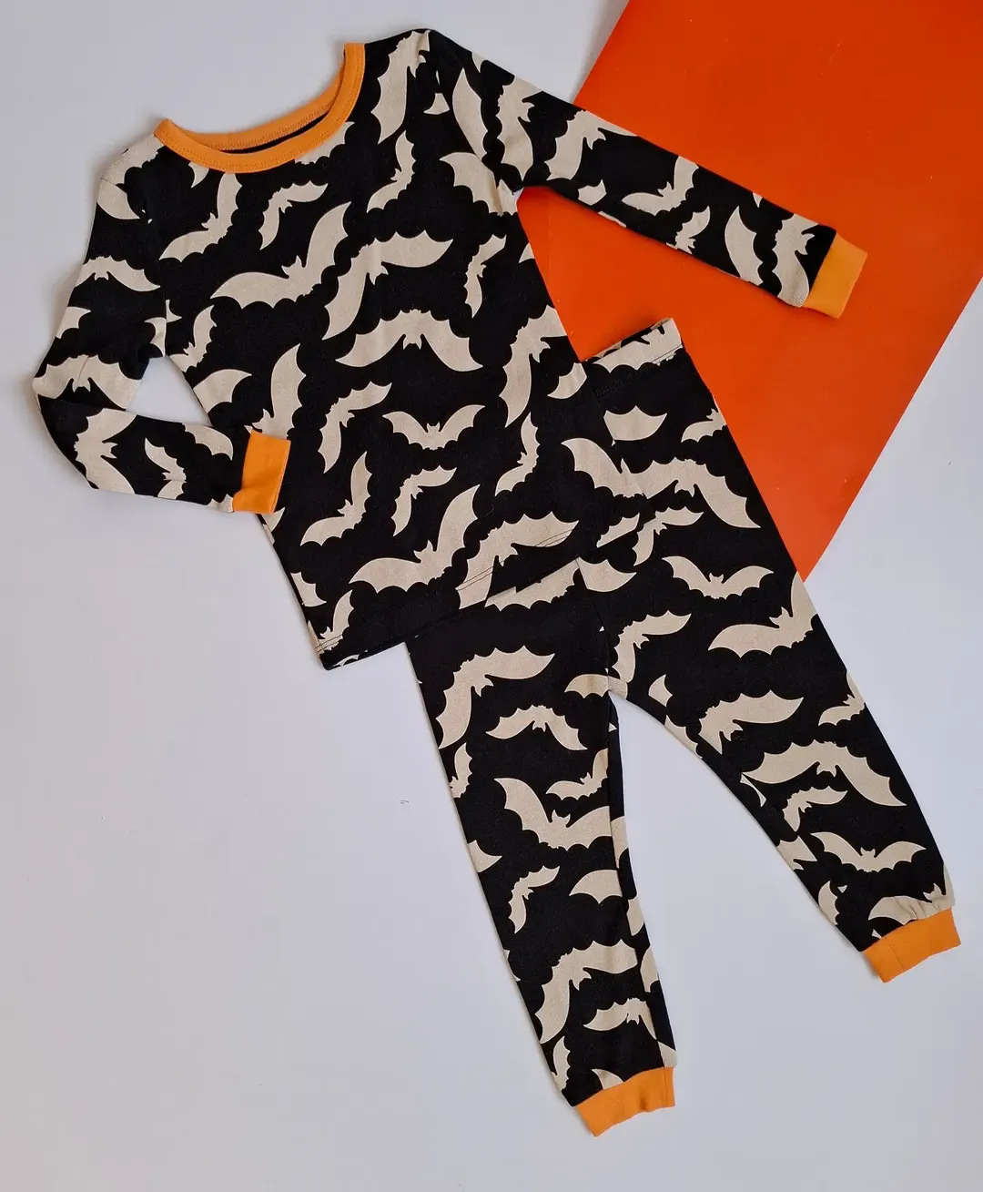 ست بچگانه چهار فصل کشسان طرح خفاش برند joe fresh